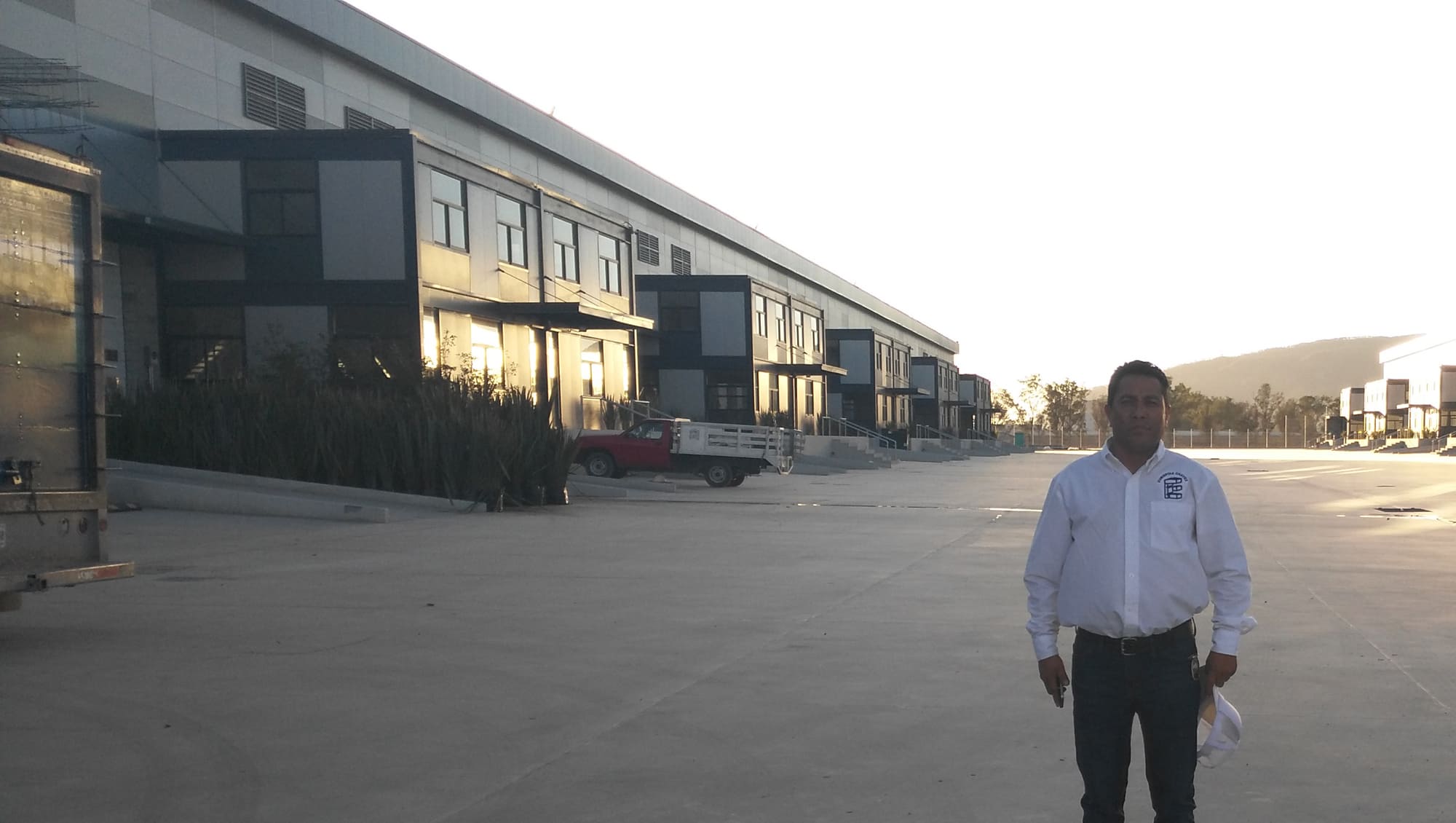 Arquitectura y diseño de naves industriales